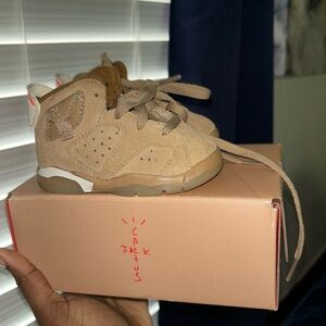 4c Jordan 6 retro Travis Scott’s
